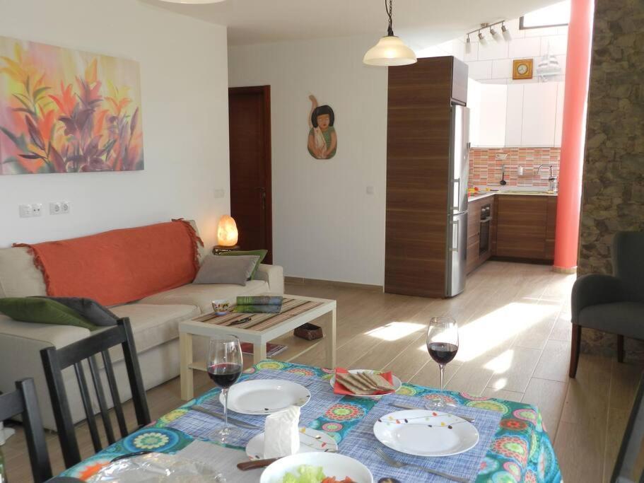 Vivienda La Majorera, Tranquila , Luminosa, Acogedora Puerto del Rosario  Luaran gambar